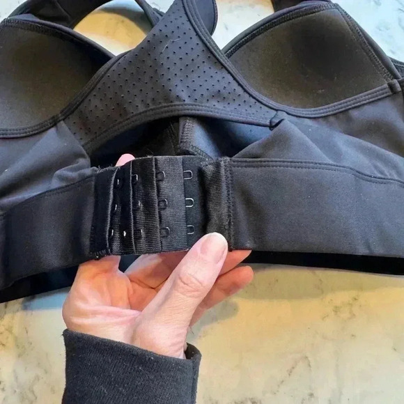 Ewedoos high impact push up Sports Bra Size Large - Picture 5 of 8